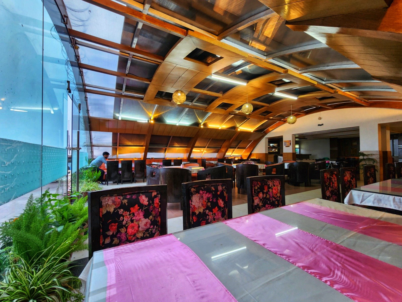 Hotel Surya rooftop restaurant Shimla